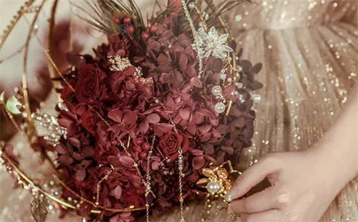 2004年属猴的命运解析与性格特点分析