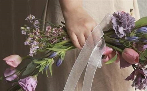 生长八字算命(生辰八字算生命长短)