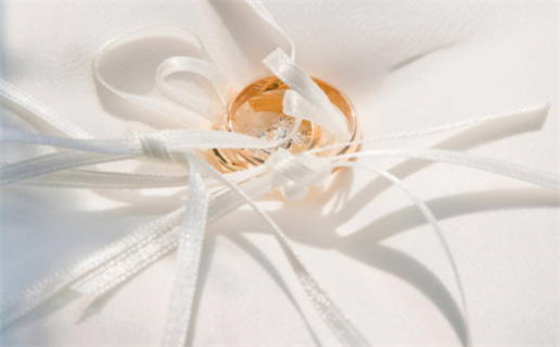 水瓶座与姐弟恋的绝配解析适合你吗