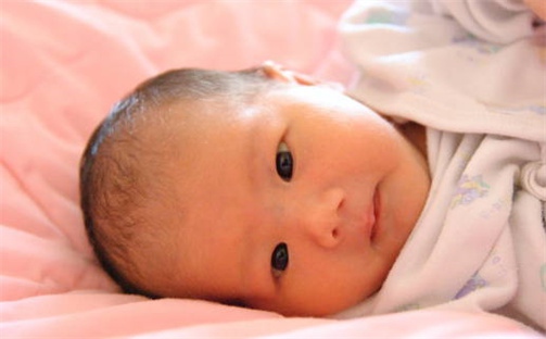 李姓2026/06/24出生男宝宝起名全攻略：名字推荐与禁忌字分析