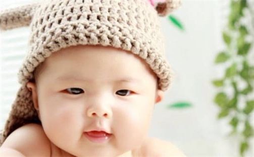 郭姓2026年04月26日出生的女孩子命理分析与起名攻略