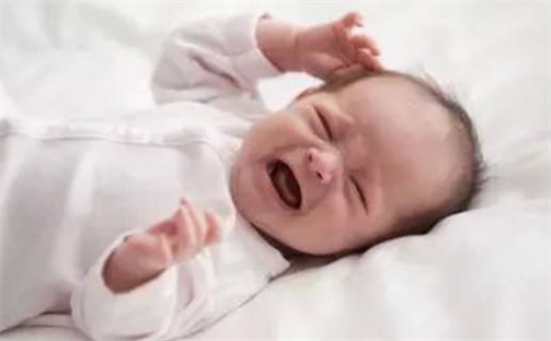 八字五行与胡姓：2026年05月07日出生男宝宝的理想名字分析